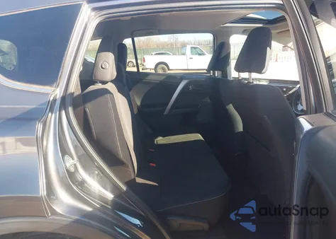 2017 Toyota Rav4 Xle из США, поврежденный, VIN JTMWFREV1HJ120932